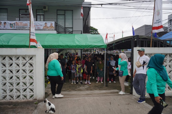 Jalan Santai Hari Jadi Kota Samarinda ke 357 dan HUT Pemerintah Kota Samarinda di kelurahan Temindung Permai