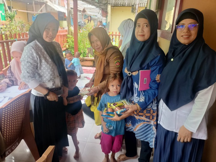 Monitoring Pembinaan dan Penyegaran Kader Posyandu Rahayu di Jl. S. Parman RT.025