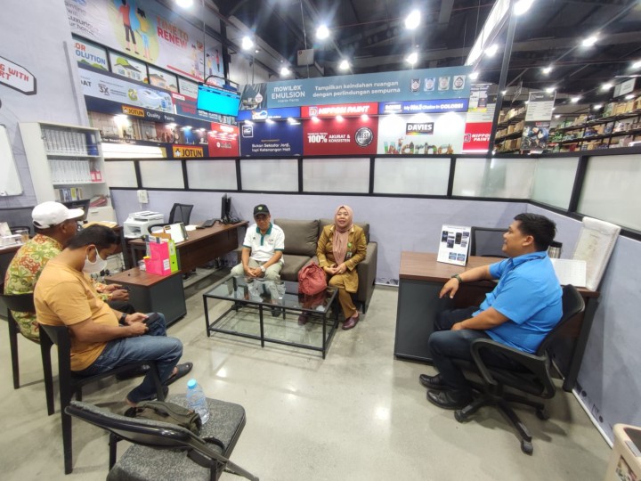 Mediasi Mitra 10 mengenai keluhan warga RT.018