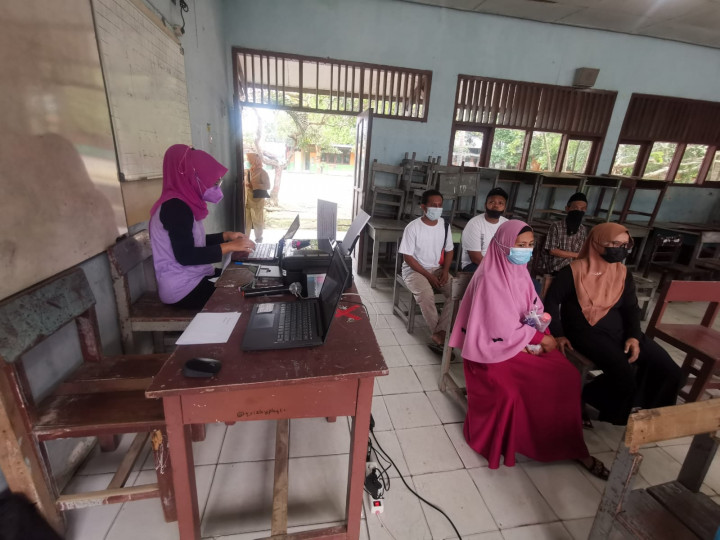 Vaksin SMPN 16 Loa Bakung 25-10-2021