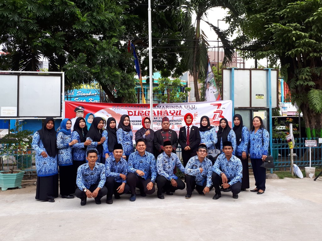 Upacara Memperingati HUT RI-73 Di lingkungan Kecamatan Samarinda Ulu