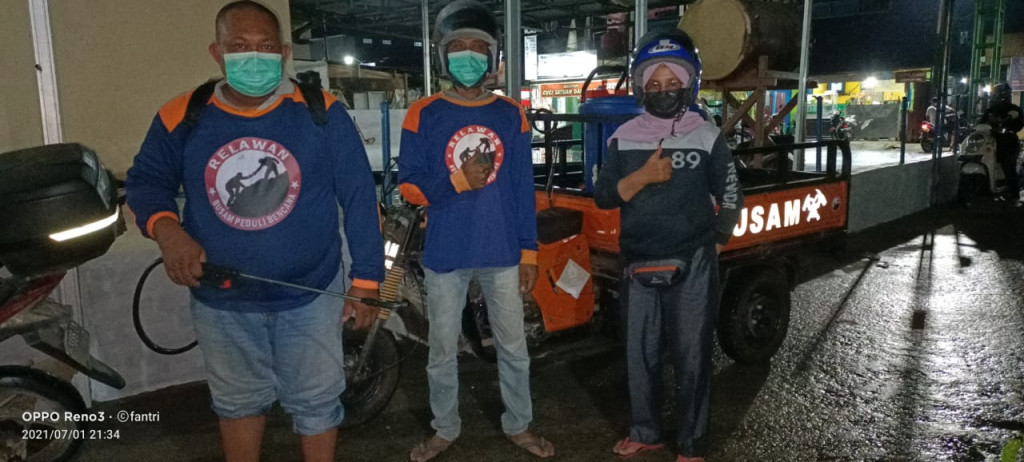 Penyemprotan Disinfektan