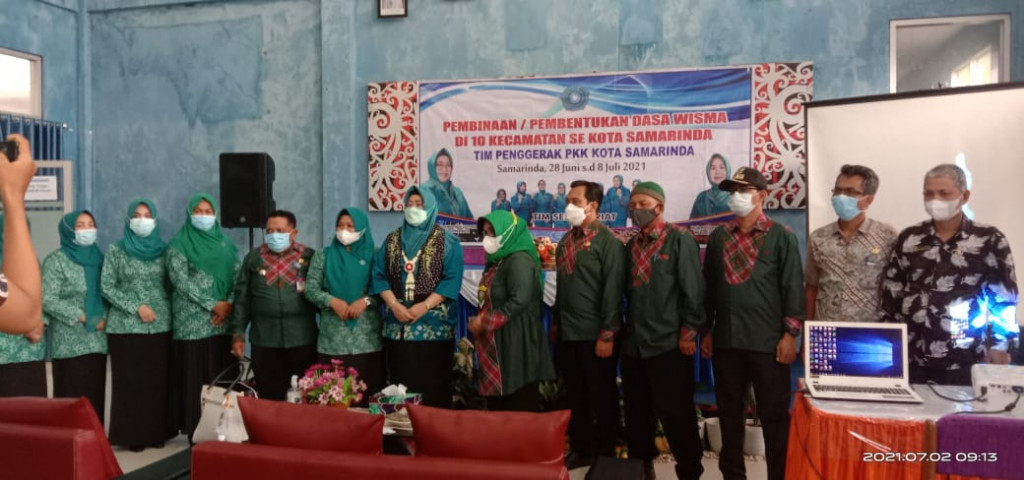 Pembinaan/Pembentukan Dasa Wisma Di 10 Kecamatan