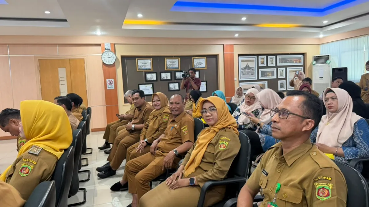 Lurah Air Putih Bersama Lurah Se-Kecamatan Samarinda Ulu Hadiri Penyerahan Bantuan OTA GENTING