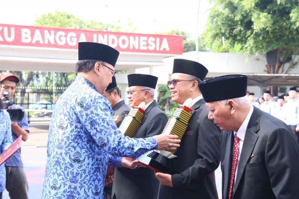 Presiden “Hadiahi”Samarinda Parasamya Purnakarya  **Tiga tahun berturut Kinerja Pemerintah Terbaik