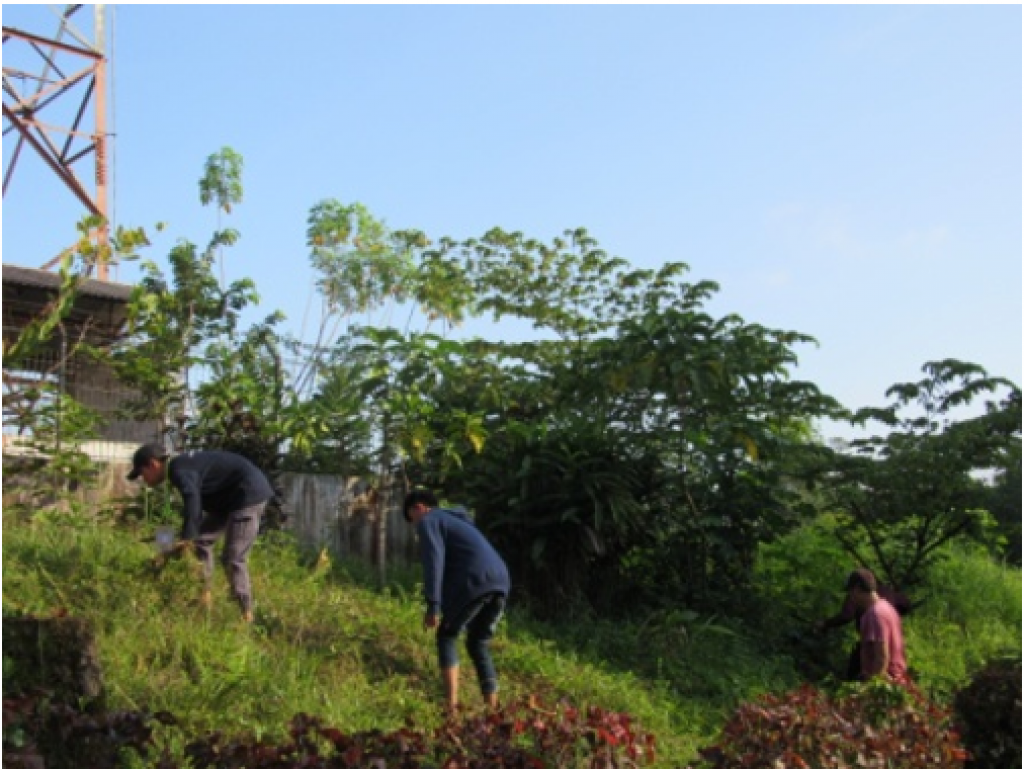 Gotong Royong di RT. I