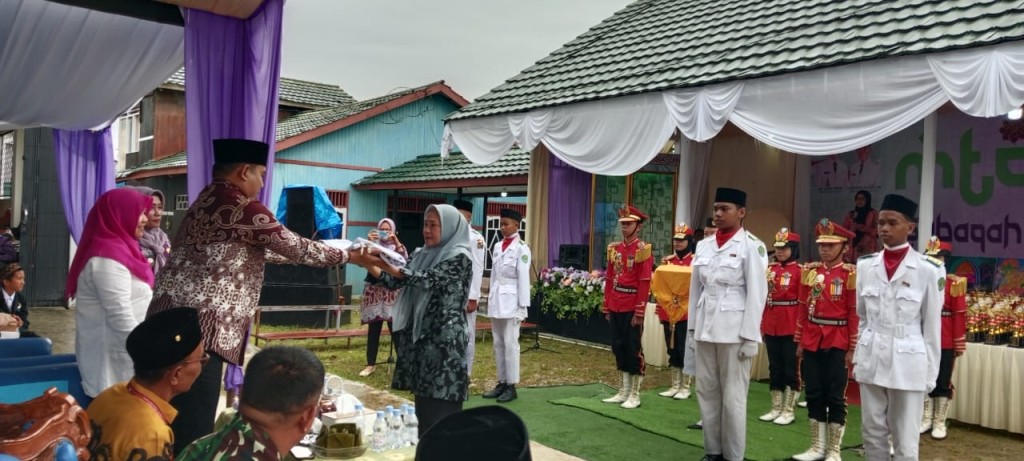 PENUTUPAN DAN PENYERAHAN BENDERA MTQ