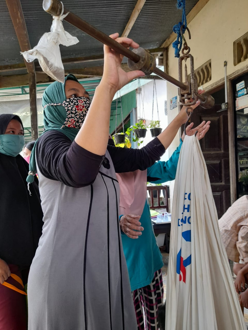 KEGIATAH POSYANDU DI BATU BESAUNG