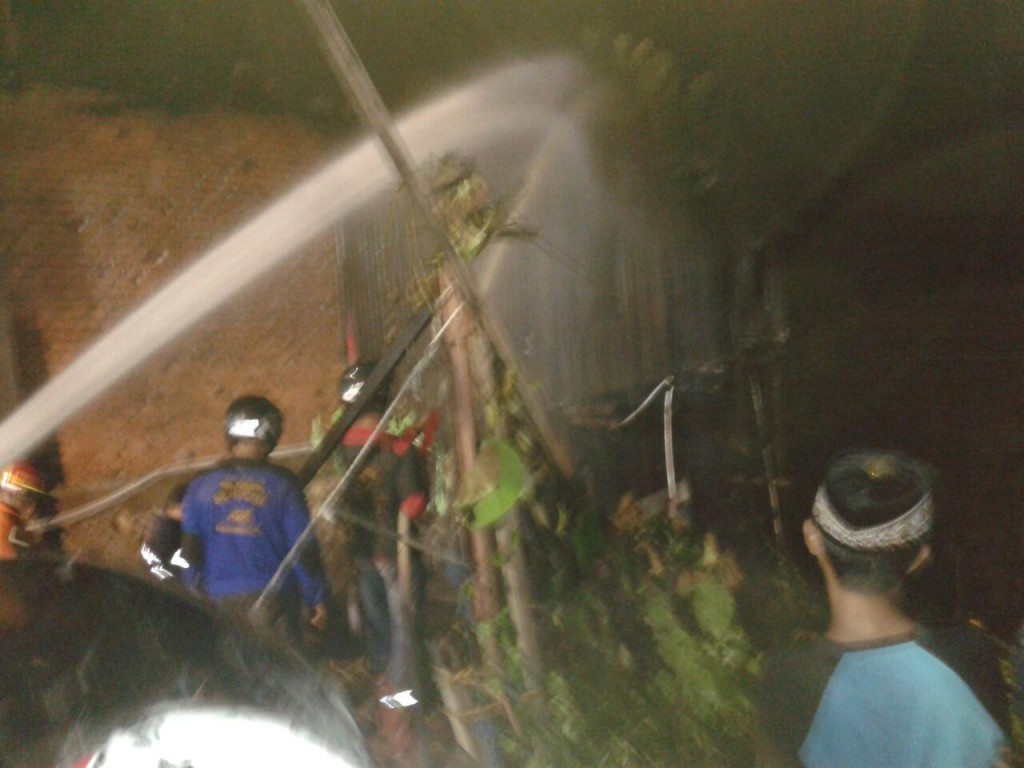 Pembangunan Posko Balakarcana "Jaguar" Di Kelurahan Bugis