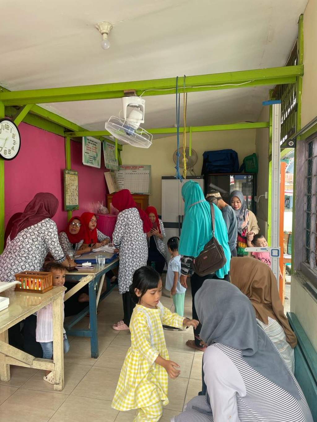 Monitoring Kegiatan bulan Posyandu Tapak Dara bayi balita RT. 02 dan RT. 15