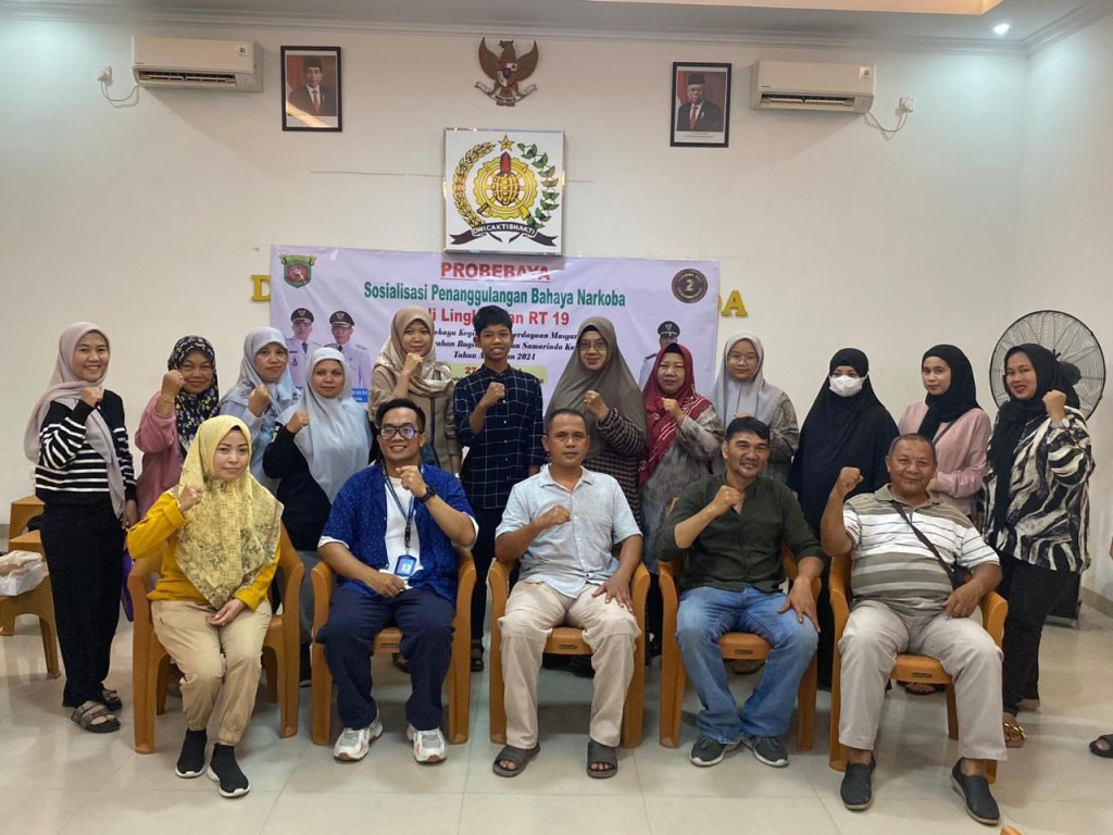 Sosialisasi Penanggulangan Bahaya Narkoba di lingkungan RT. 19 kelurahan Bugis