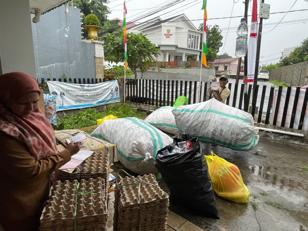 Penimbangan Barang Bekas
