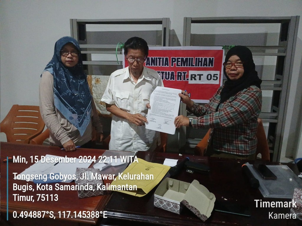 Kegiatan pemilihan Ketua Rukun Tetangga (RT) di wilayah Kelurahan Bugis
