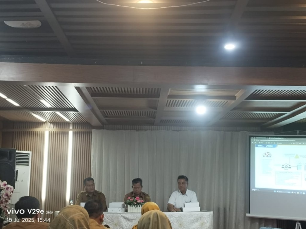 Rapat Koordinasi Penyaluran Bantuan pangan beras bulan juni dan juli 2025