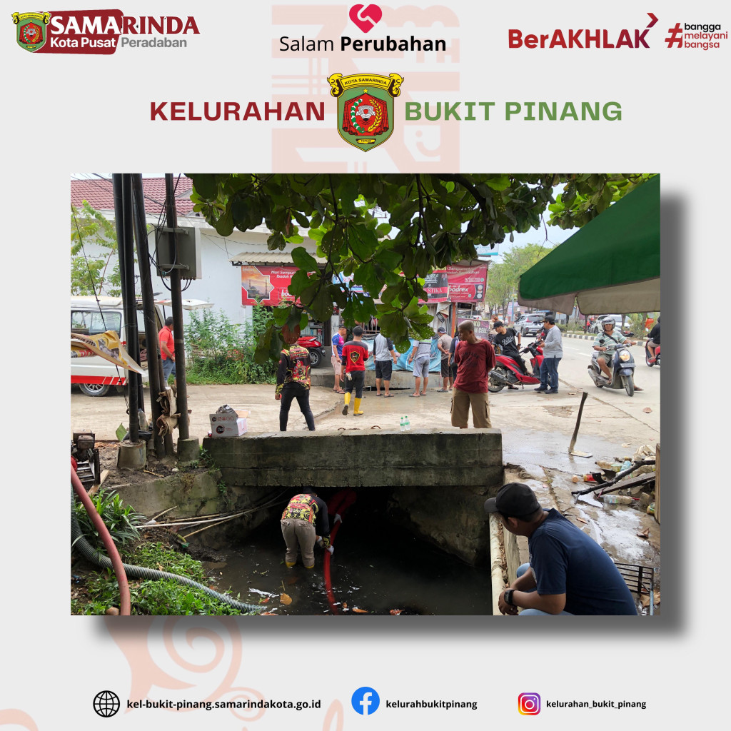 KEGIATAN GOTONG ROYONG MASSAL RT KELURAHAN BUKIT PINANG
