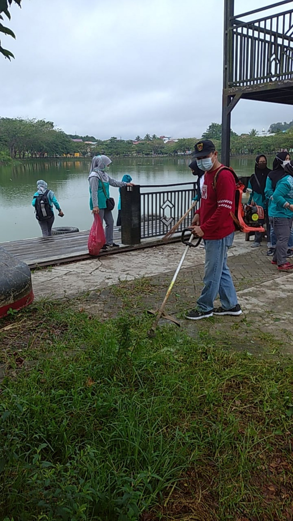 Kerja Bakti Kawasan Polder Air Hitam (Mengenang Kegiatan Alm. Lurah Dadi Mulya)