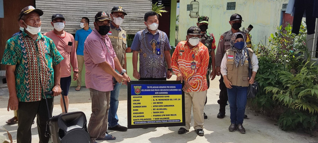 SERAH TERIMA PRO BEBAYA DILAKUKAN CAMAT SAMARINDA ULU