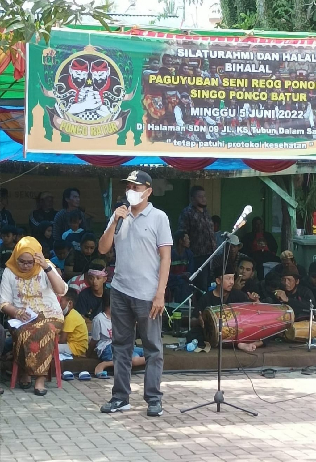 Lurah Syamsu Alam Membuka Silahturahmi dan Halal Bihalal Paguyuban Reog Singo Ponco Batur