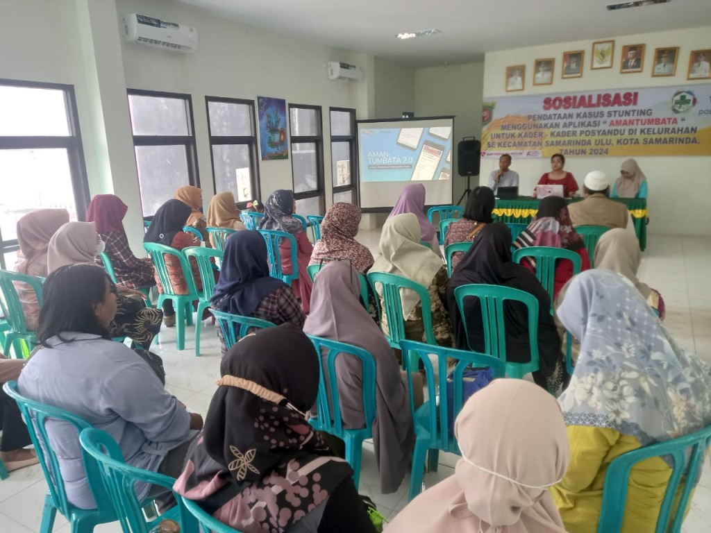 PELATIHAN AMANTUBATA BAGI KADER POSYANDU DADI MULYA