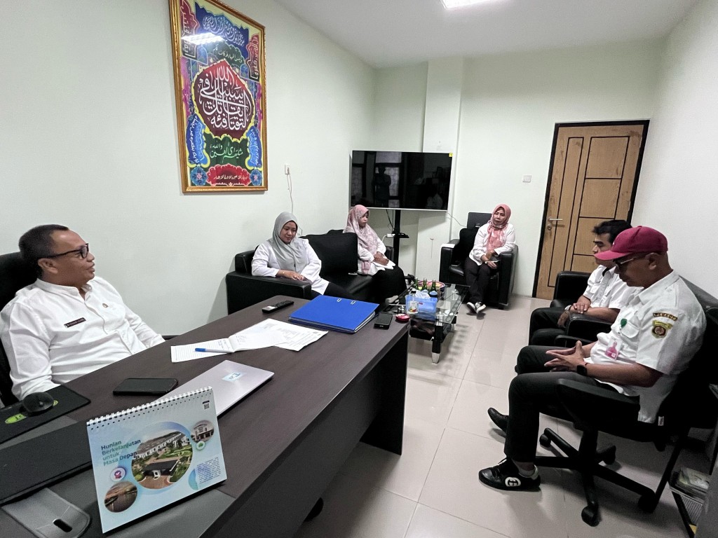 PERMANTAP PROBEBAYA 2025, LURAH KUMPULKAN TIM FASILITASI PROBEBAYA KELURAHAN DADI MULYA