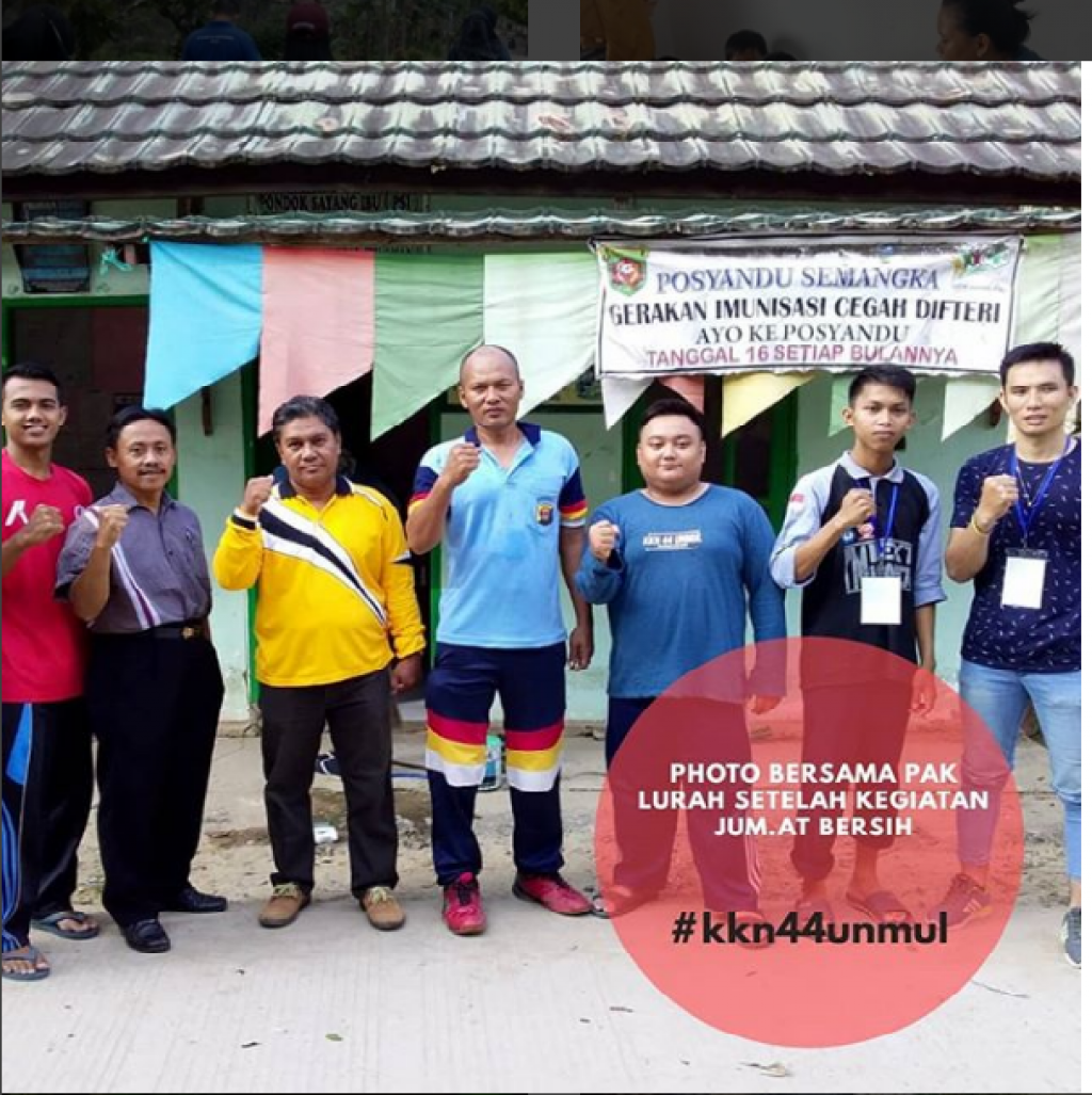 Gotong Royong posyandu dengan Mahasiswa KKN Unmul