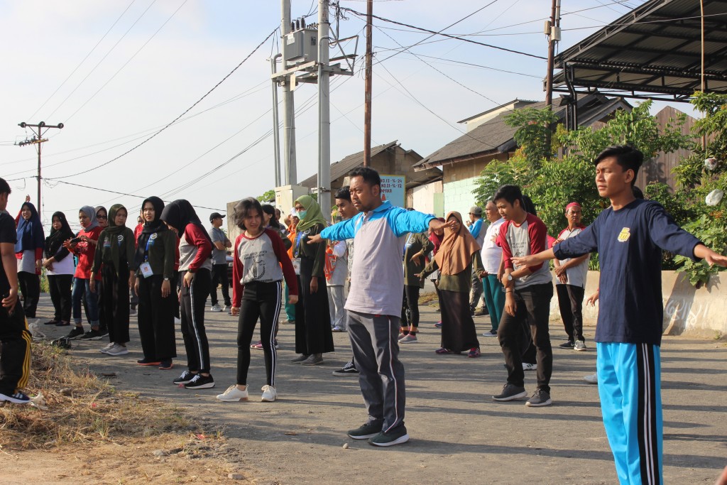 Senam Bersama Dengan Seluruh Kelurahan Di Kecamatan Samarinda Seberang