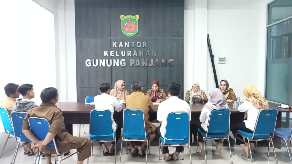 Rapat Koordinasi Pegawai Kelurahan Gunung Panjang