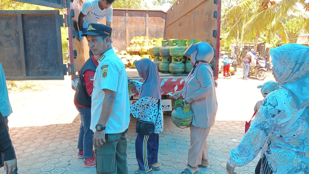 Operasi Pasar