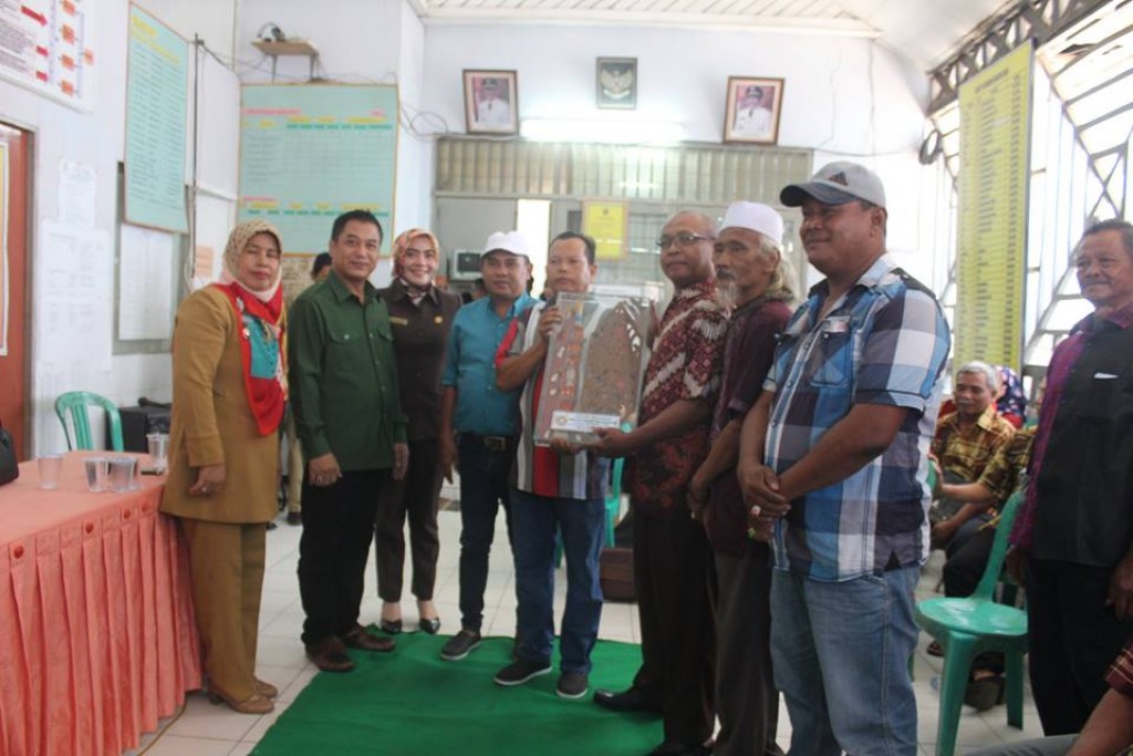 Acara Pra-Musrenbang sekaligus Pelepasan Seklur Kelurahan Harapan Baru yang memasuki masa Pensiun yaitu Pak Suharno