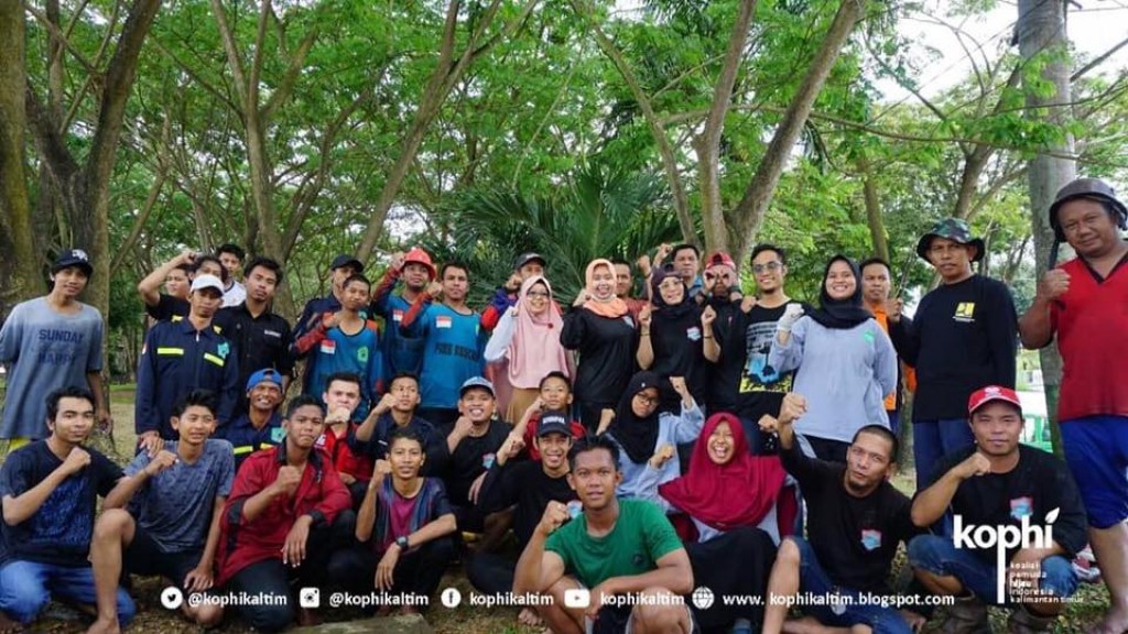 Ramai - ramai Masuk Gorong - gorong Sempit