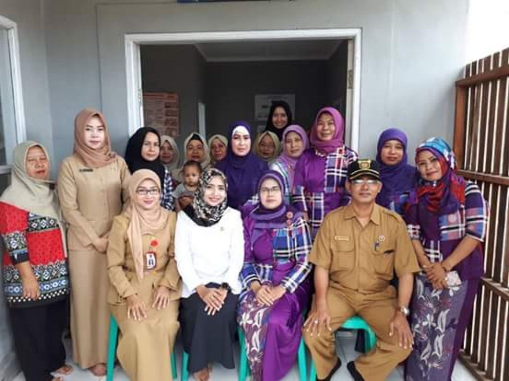 Pembinaan Posyandu Cempaka Kuning RT 17 oleh Tim TP. PKK Kecamatan Sungai Kunjang