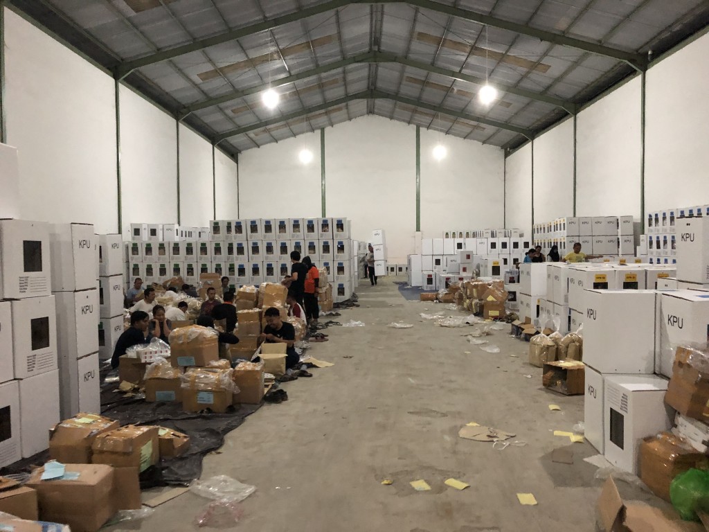 Penyortiran Surat Suara Untuk Pemilu 2019