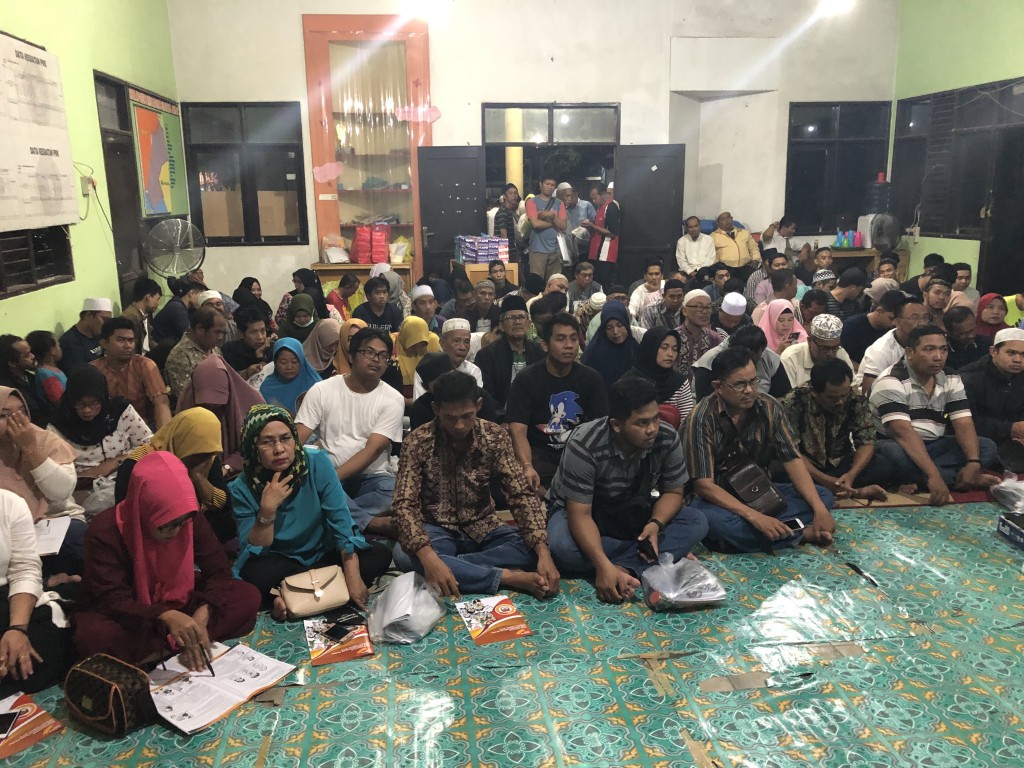 Pelantikan dan Bimtek KPPS Karang Anyar dalam rangka Pemilu tahun 2019