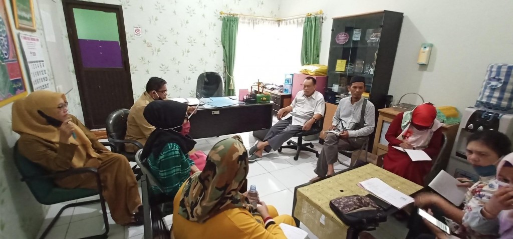 Rakor pembentukan Kampung KB Kran Etam Kelurahan Karang Anyar