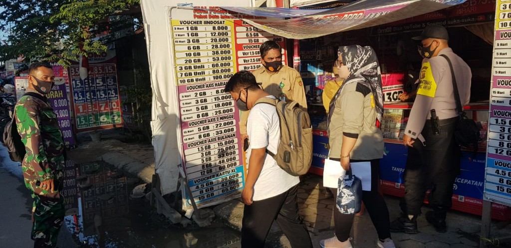 Pembinaan PKL di Kelurahan Karang Anyar