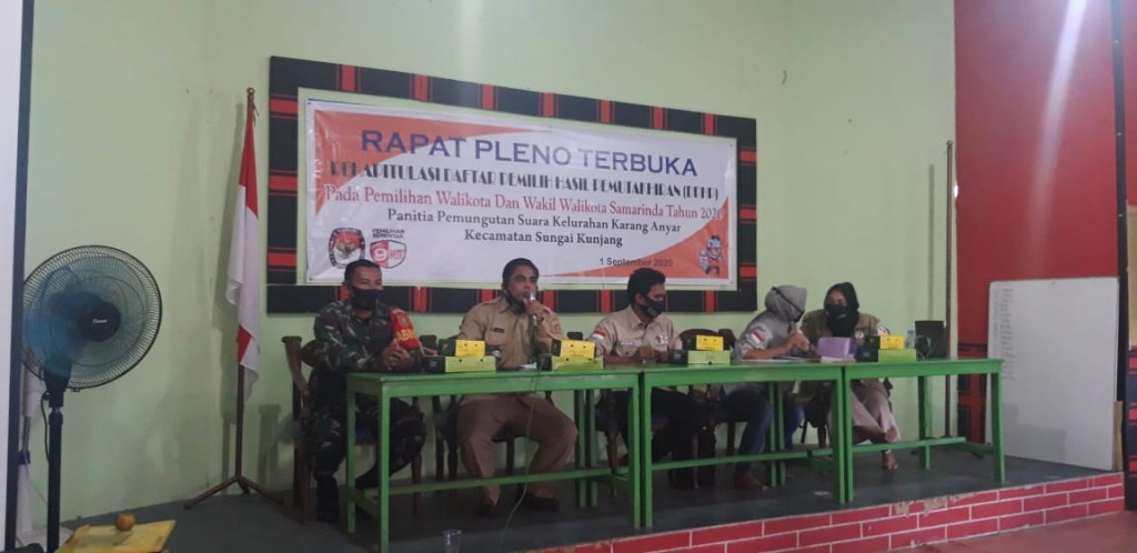 Rapat Pleno Terbuka Rekapitulasi  Daftar Pemilih Hasil Pemutakhiran Kelurahan Karang Anyar pada Pilkada Kota Samarinda Tahun 2020