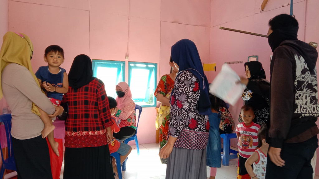 Kegiatan vaksin campak rubela di Karang Anyar