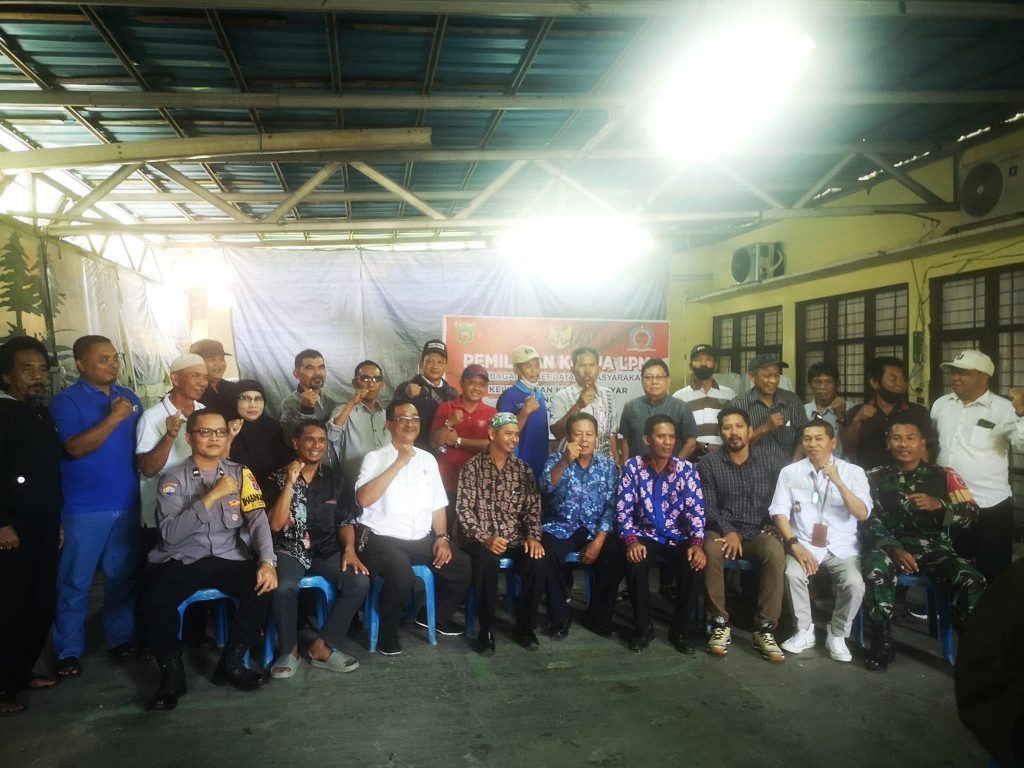 Ketua LPM Karang Anyar