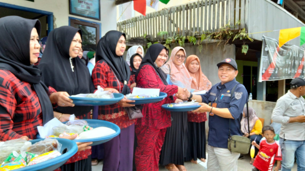 Bantuan Makanan Tambahan