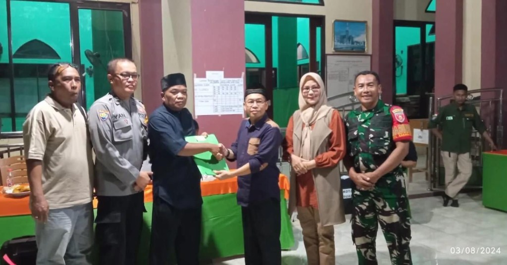 Ketua RT.015 Kelurahan Karang Anyar