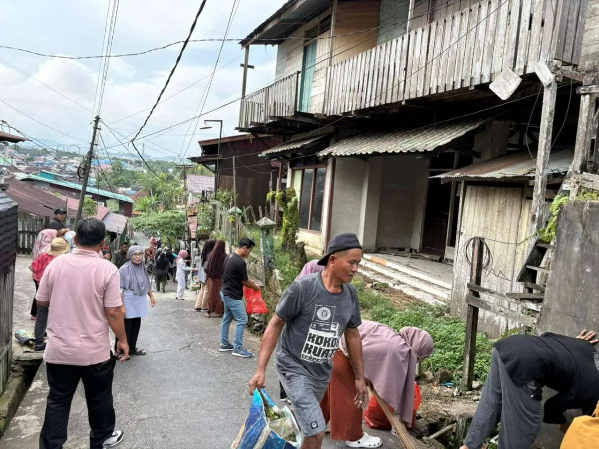 Aksi Sapta Rumah Indah (ASRI) – Kelurahan Karang Anyar