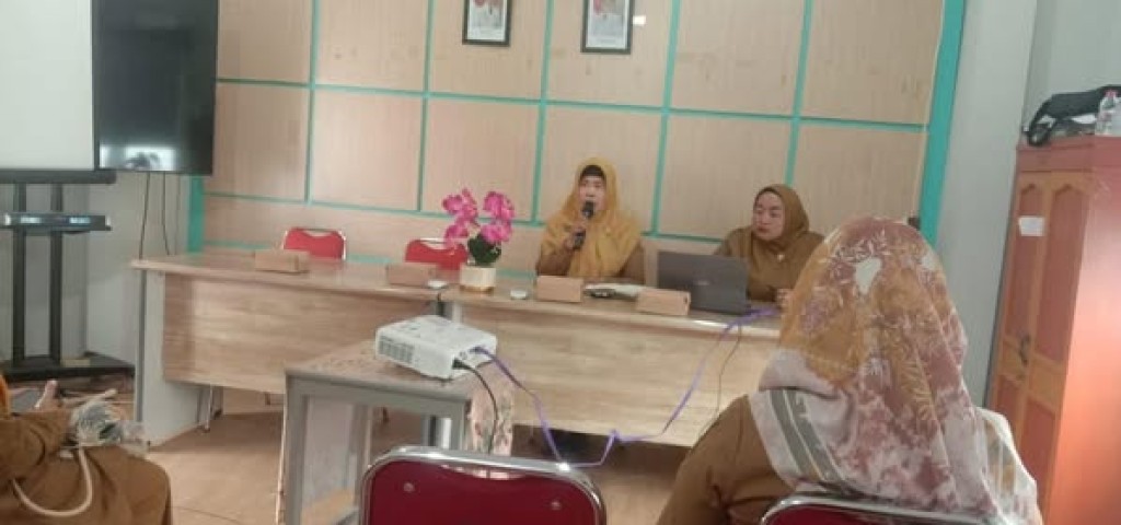 Rapat Persiapan Penilaian Peningkatan Stratifikasi Sekolah Sehat Tingkat Kota Samarinda Tahun 2025