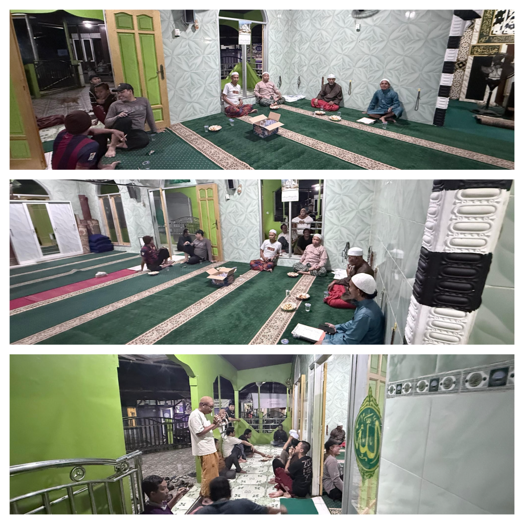 Pembentukan panitia pemilihan RT diawali musyawarah warga untuk menentukan susunan panitia di RT. 07 Kelurahan Karang Asam Ilir
