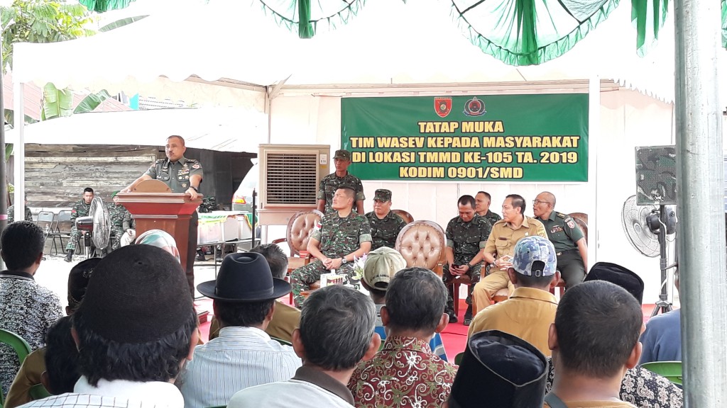 Tatap Muka Tim WASEV kepada Masyarakat di Lokasi TMMD Jalan Rapak Indah 2 RT. 41