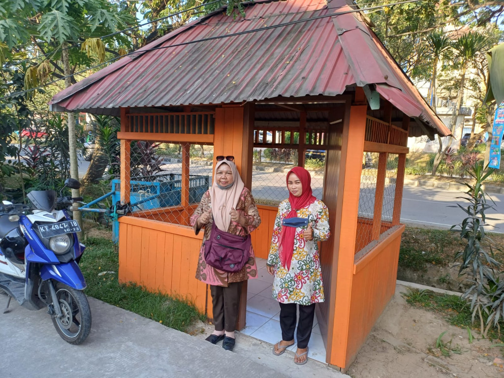 Pemeriksaan Pemugaran Pos Kamling RT.10