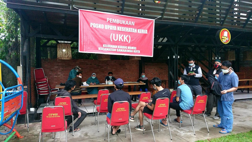Kegiatan Pembukaan Pos UKK di Wilayah Kelurahan Karang Mumus