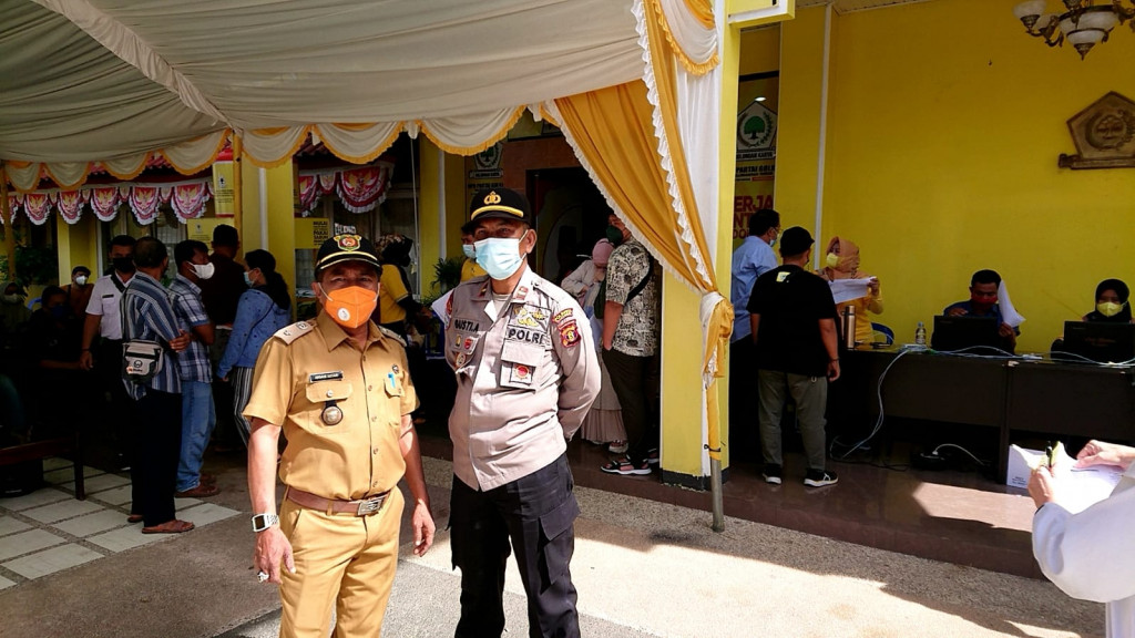 Monitoring Vaksinasi Covid 19  di DPD Golkar Kaltim