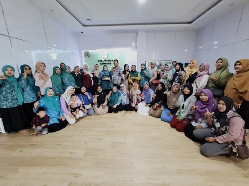 Kegiatan Sosialisasi  Dasawisma Terintegrasi
