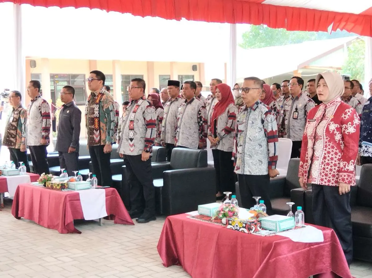 Kunjungan Kerja Walikota Samarinda dan penandatanganan Prasasti Peresmian 7 Satuan Pendidikan bertempat di SDN 013 Kelurahan Lempake Samarinda Utara