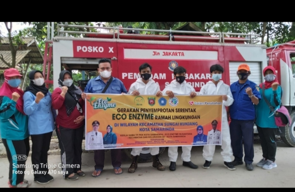 PENYEMPROTAN DISINFECTAN ECO ENCYM SERENTAK